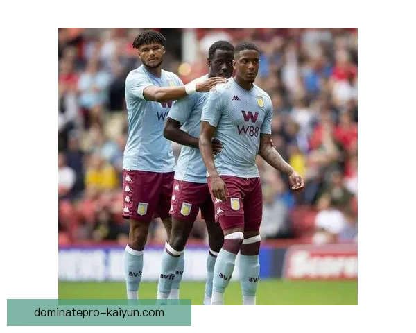 英超埃弗顿队状态回暖，近期表现稳健值得关注