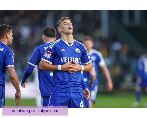 哈兰德获环球足球奖提名，状态持续提升备受关注