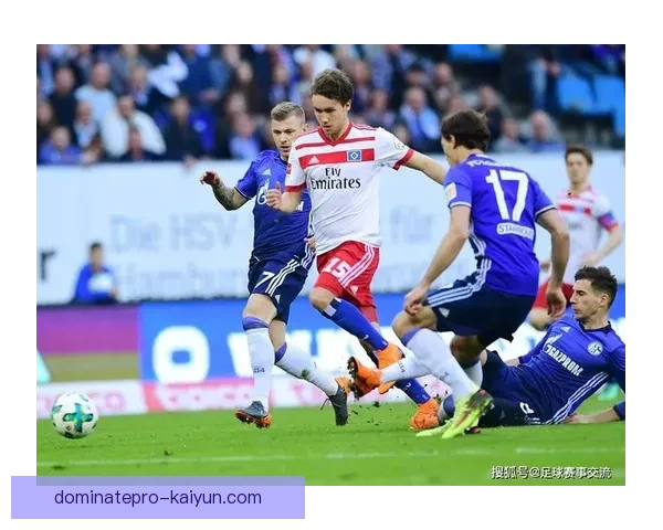 亨克锋线表现持续回暖 展现出强劲竞争力